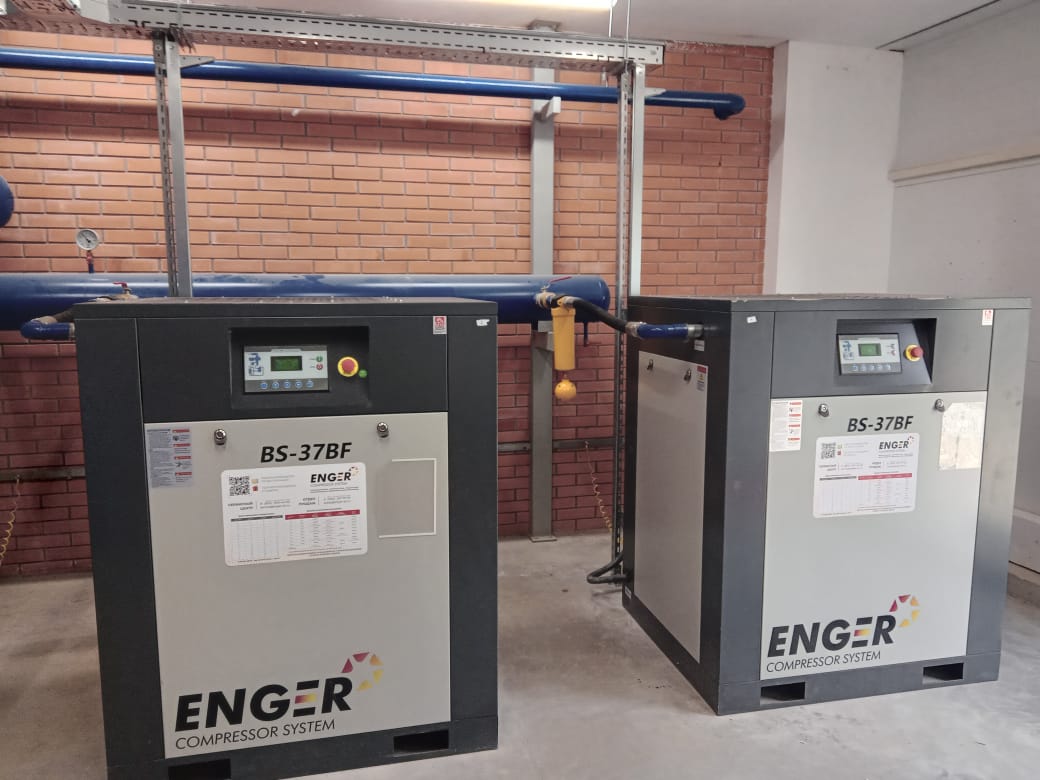 Винтовой компрессор Enger BS-37BF 8  для ООО "МИРТЕК"