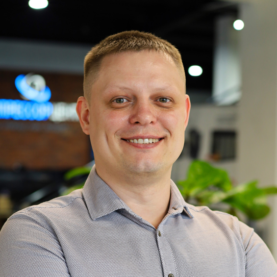 Менеджер по работе с клиентами